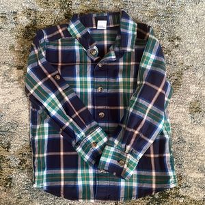🎉 HP 🎉 OLD NAVY Navy & Green Plaid Stretch Button down 3T